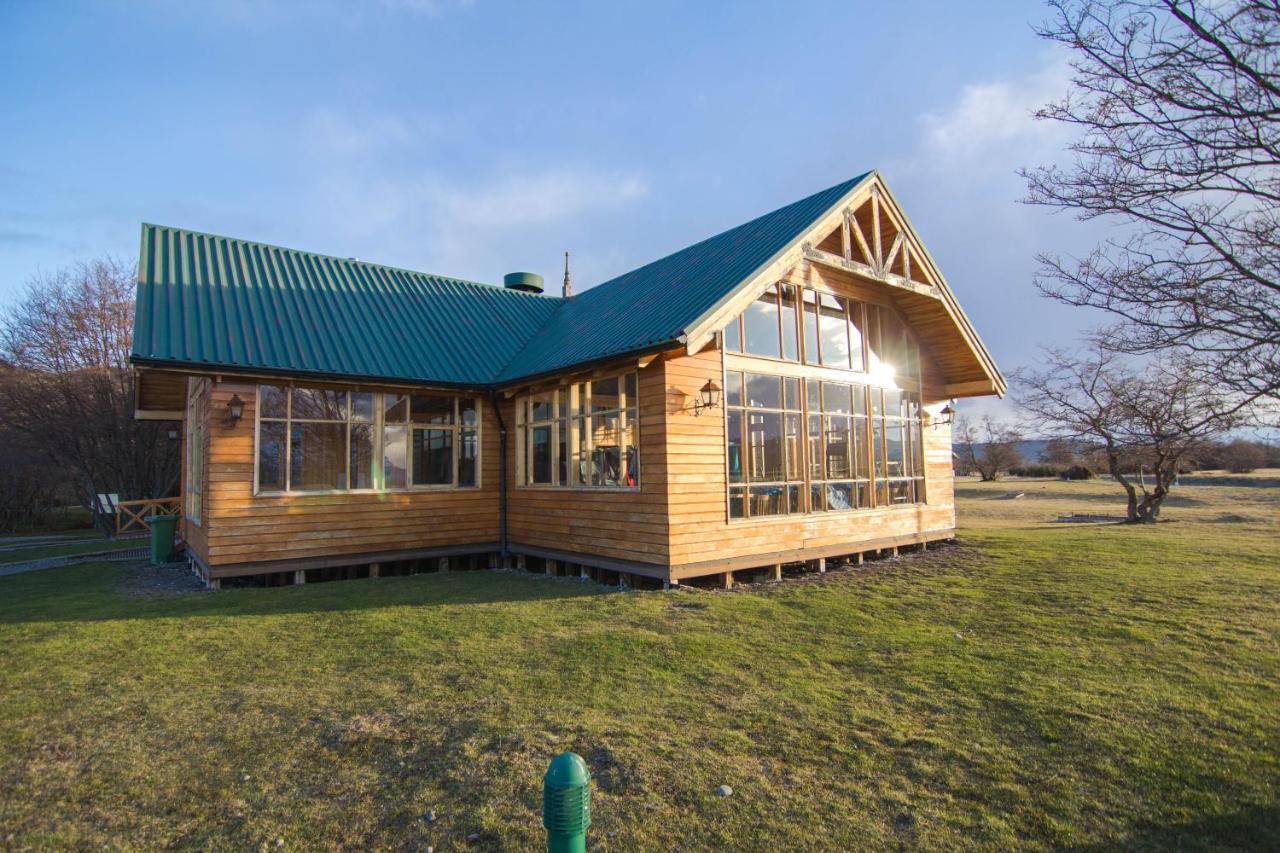 Glamping Rio Serrano - Caja Los Andes トレス・デル・パイネ エクステリア 写真